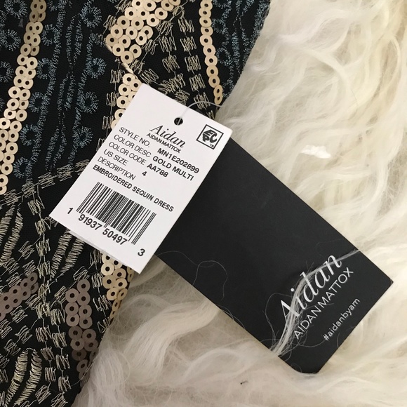 AIDAN MATTOX Metallic Sequined Clubwear Dress - Picture 8 of 9